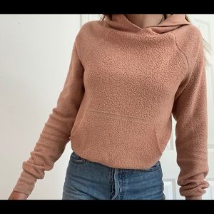 urban outfitters sweatshirt/sweater